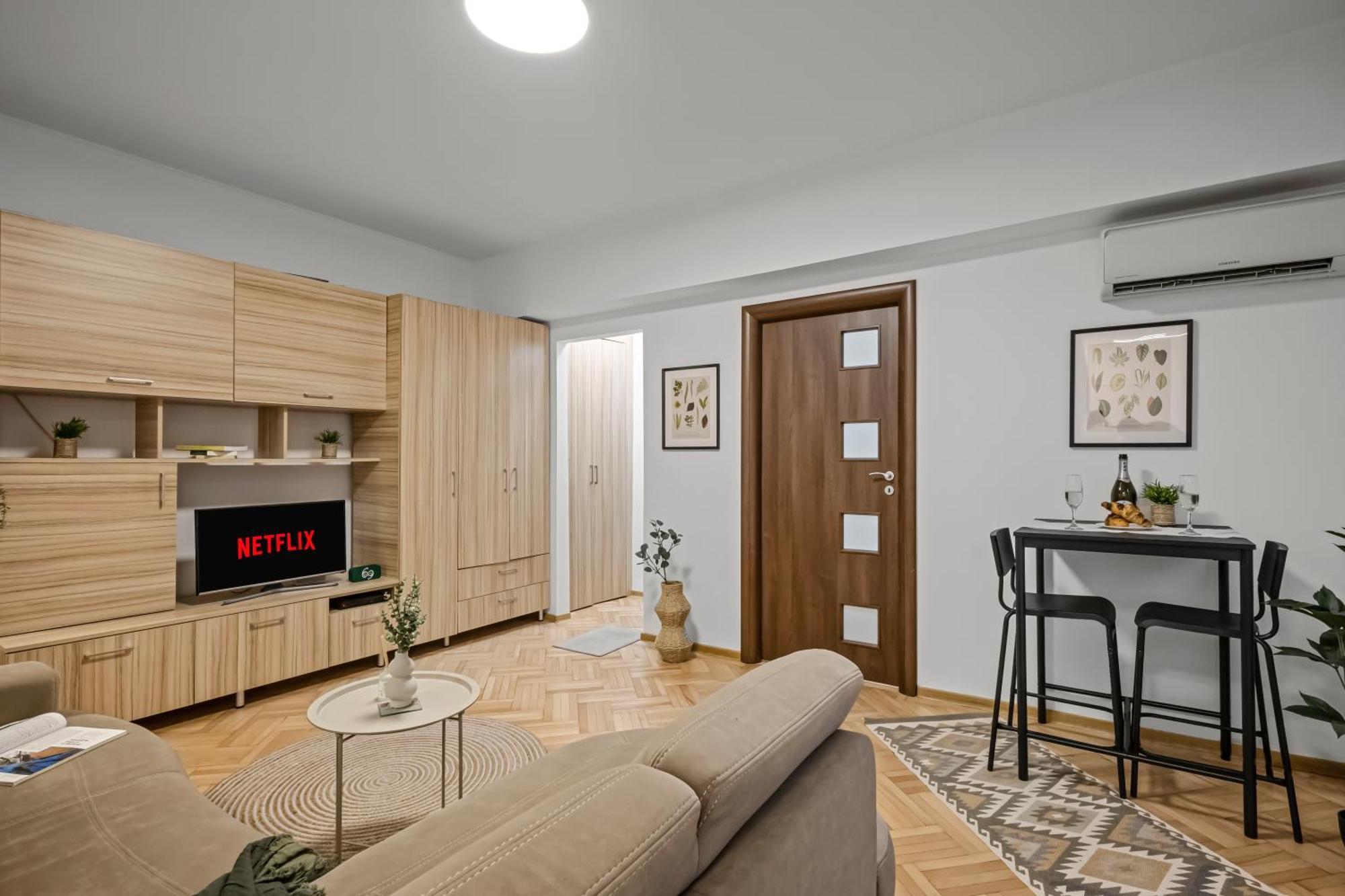 Earthy Escape - Central Apt With Balcony Bukarest Exterior foto
